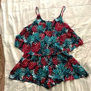 Buddy love summer pineapple romper L